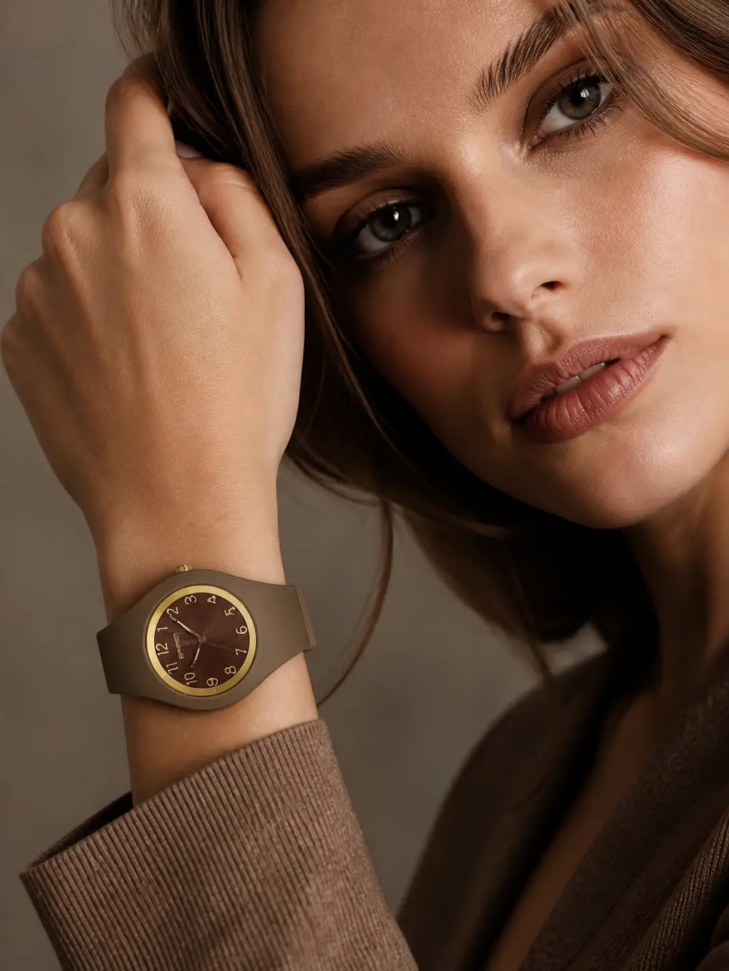 Watch Simple Luxury Quartz Silicone Strap Round Dial Exclusive by Adornity