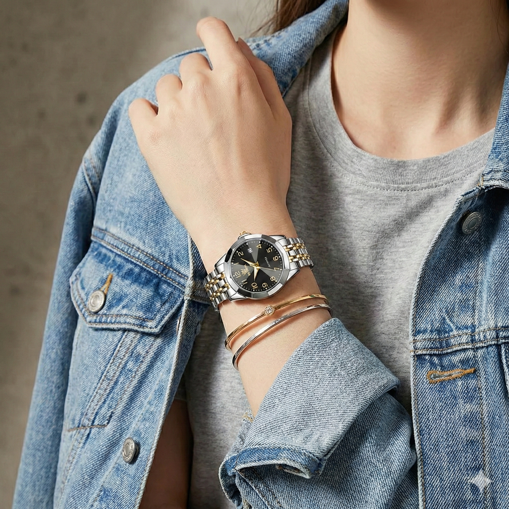 Luxury Quartz Watch - OLEVS Women's Stainless Steel Wristwatch with Digital Dial Calendar