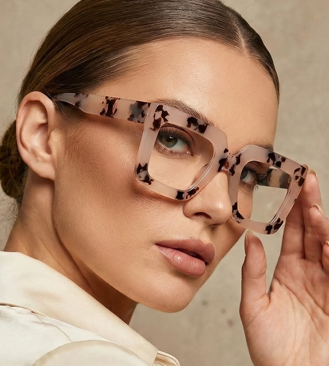 Women's Reading Glasses | Geometric Retro Square Frames With Transparent Lenses