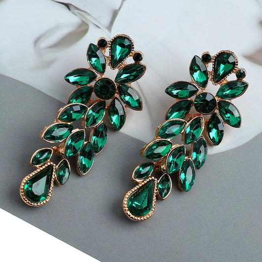 Exquisite Vintage-Style Crystal Leaf Dangle Earrings