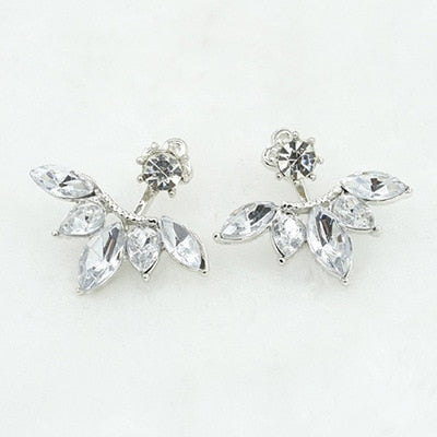 Elegant Crystal Flower Stud Earrings
 
 Add a touch of elegance to your outfit with these trendy crystal flower stud earrings. The irregular shape and intricate design make them a perfect accessory forGlam DuchessGlam DuchessElegant Crystal Flower Stud Earrings