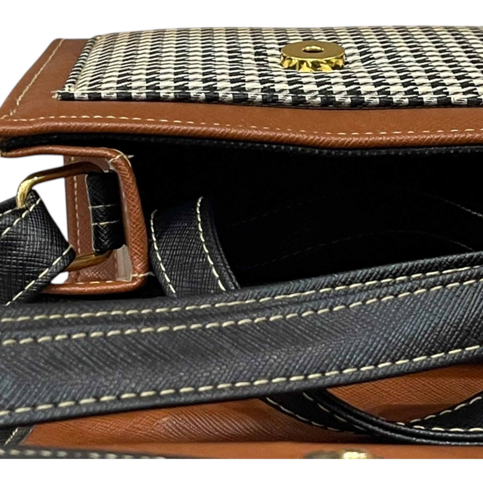 Handmade French Style Vegan Leather Handbag – Brown & Cream Top Handle Crossbody Bag with Gold Clasp (16x16x9 cm)