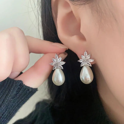 Bridal Fashion Pearl Stud Earrings  Cubic Zirconia Leaf Flower Earrings