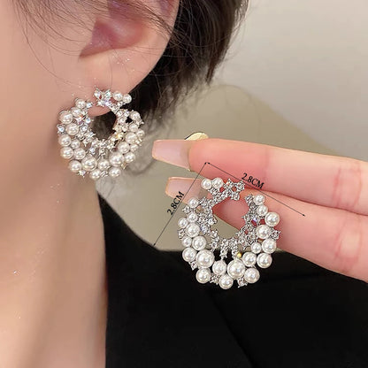 Luxurious Irregular Circle Imitation Pearl Crystal Stud Earrings