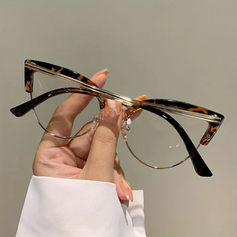 Amara Cat Eye Blue Light Glasses – Clear Frame