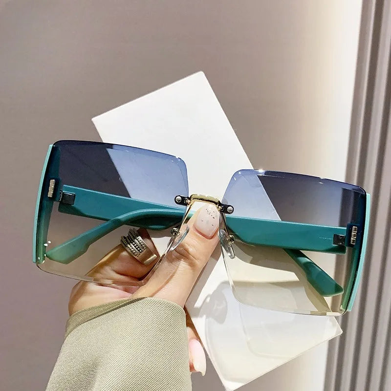 Black Square Sunglasses – Korean Style Classic Big Shades with UV Protection