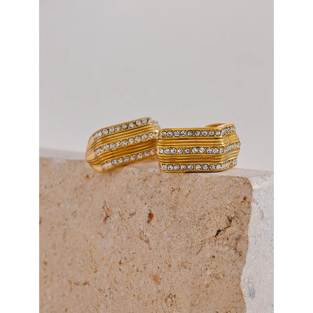 Delicate Shiny Cubic Zirconia C Shape Stripe Huggie Earrings