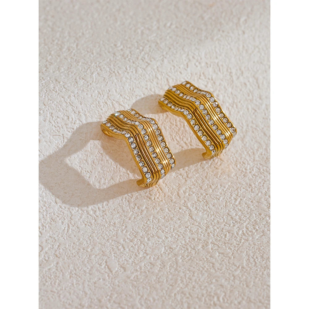 Delicate Shiny Cubic Zirconia C Shape Stripe Huggie Earrings