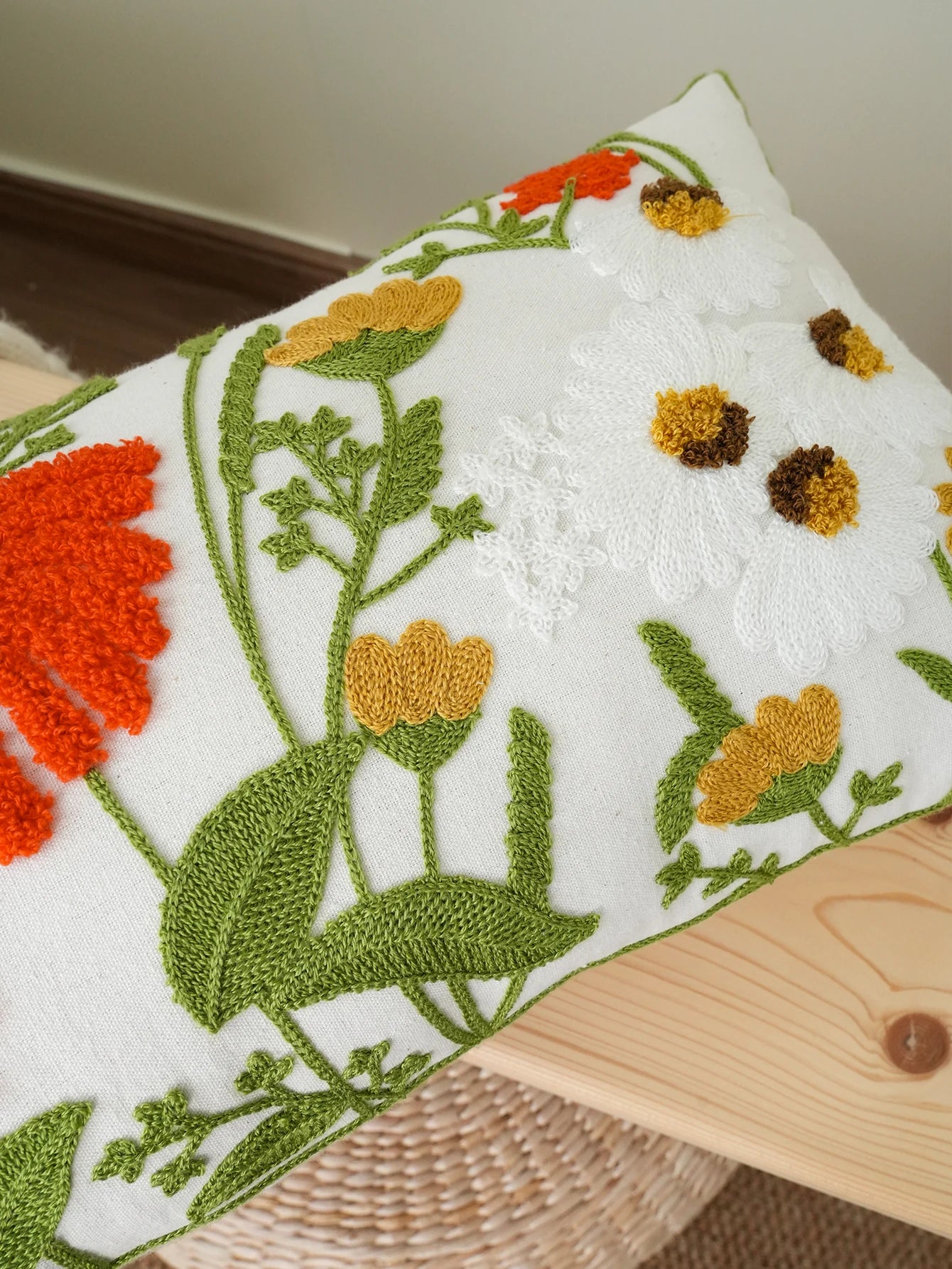 1pc Colorful Flower Exquisite Embroidery Cushion Throw Pillow Cover, Towel Embroidery, Composite Embroidery, Home Decor