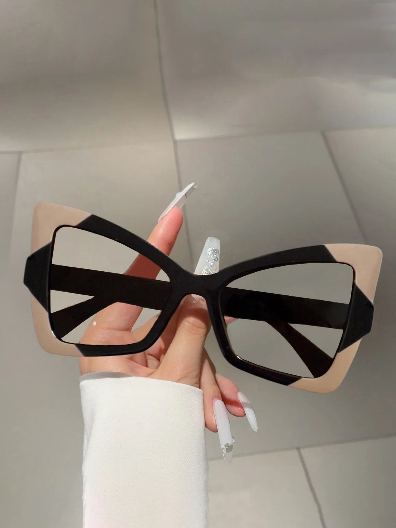 Oversized Cat Eye Glasses - Trendy Cat Eye Frames With Contrast Color Plastic Frame