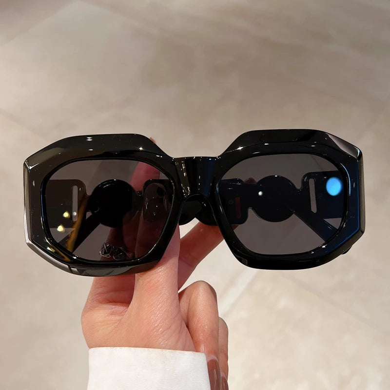 Vintage Oversize Sunglasses – Trendy Rectangle Eyewear With UV400 Protection Glasses