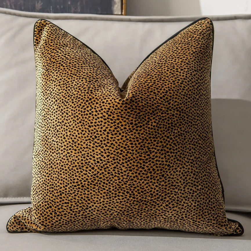 Luxury Tiger Pattern Cushion Cover Design High-end Leopard Flocked Velvet Pillow Cover Decorative Pillowcase for Livingroom