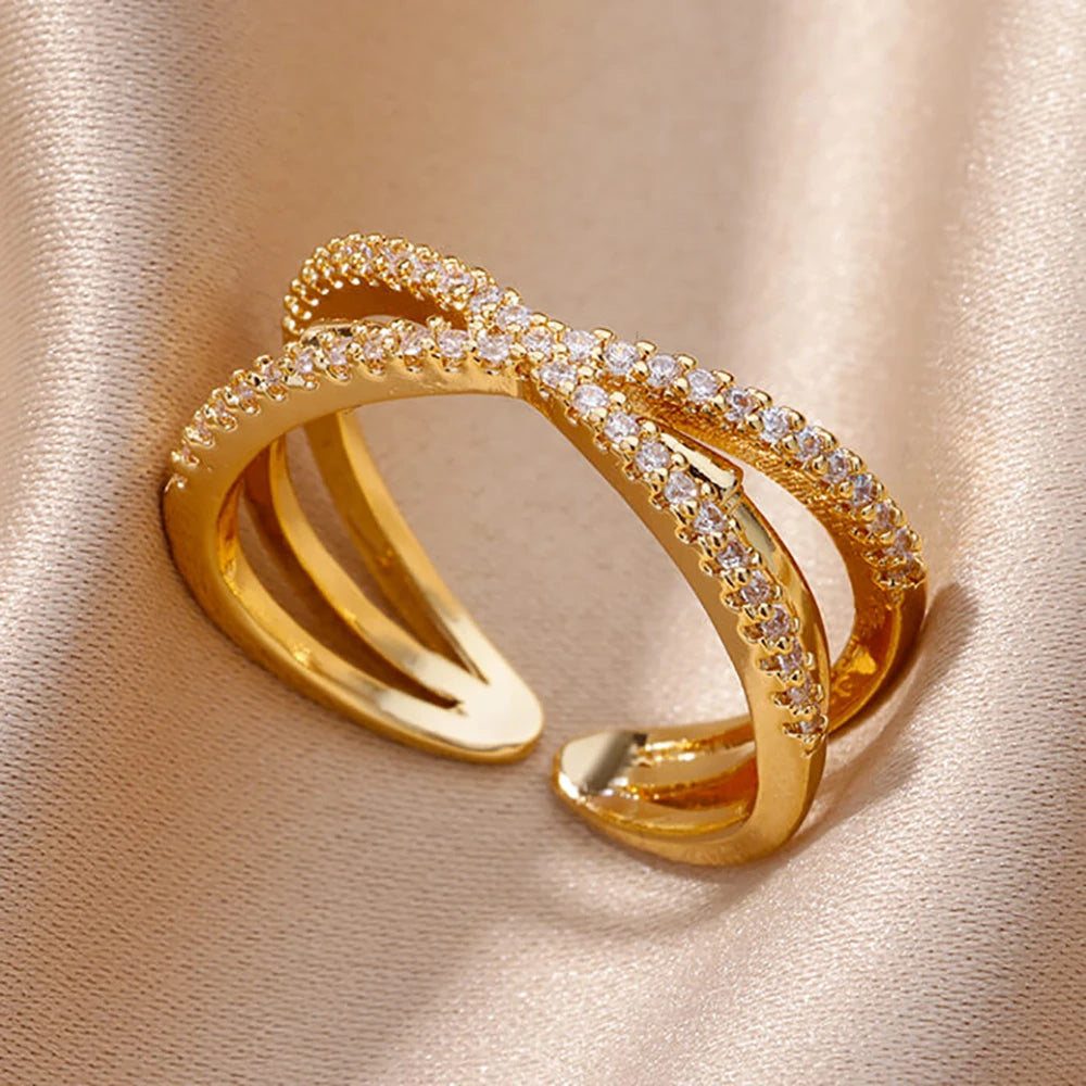 Gold Stainless Steel Hollow Out Ring with Crystal Zircon