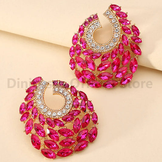 Exquisite Rhinestone Stud Earrings for Fashionable Luxury