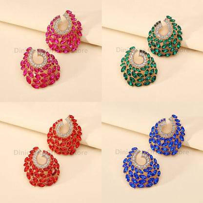 Exquisite Rhinestone Stud Earrings for Fashionable Luxury