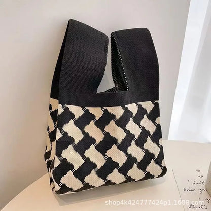 Handmade Knitted Bag Knot Wrist Bag Tote