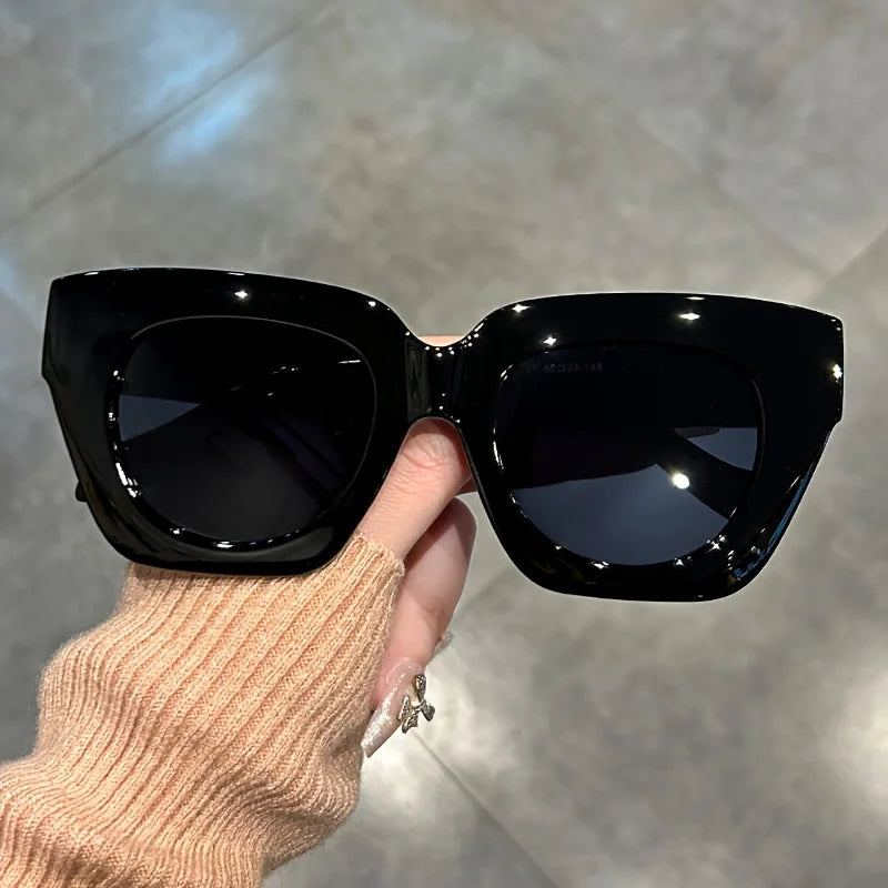 Cat Eye Sunglasses – Chic Women’s Outdoor Eyewear with Gradient Lenses & Plastic Frame Glasses by Adornity