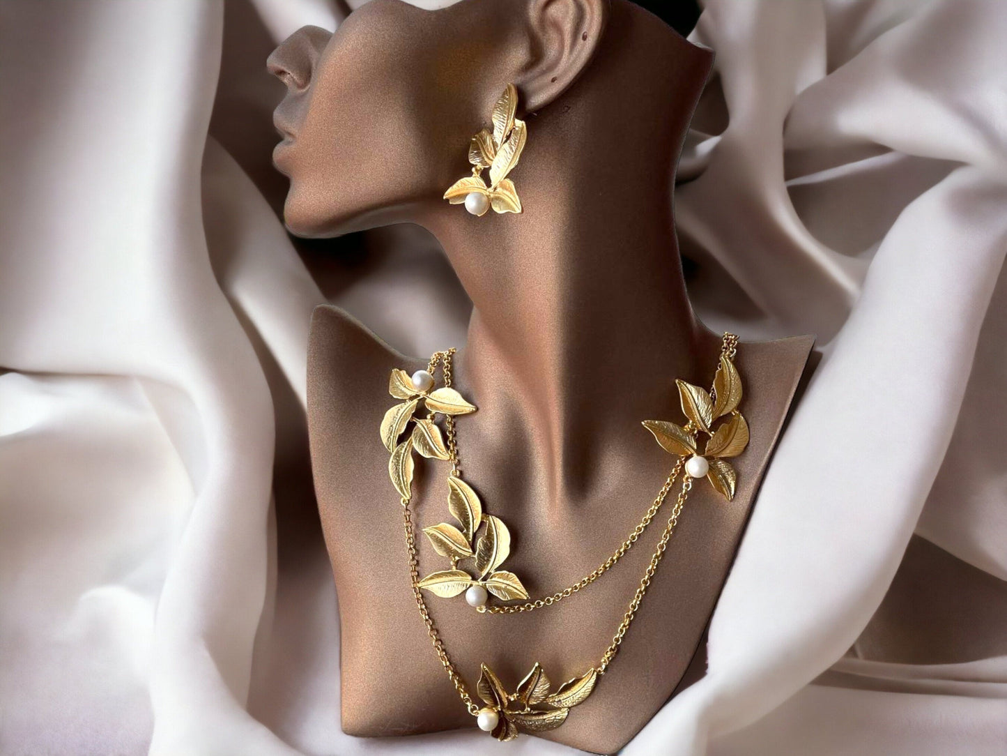 Gold Plated Leaf Necklace and Earrings Set - Modern Pearl Jewelry Gift for Her